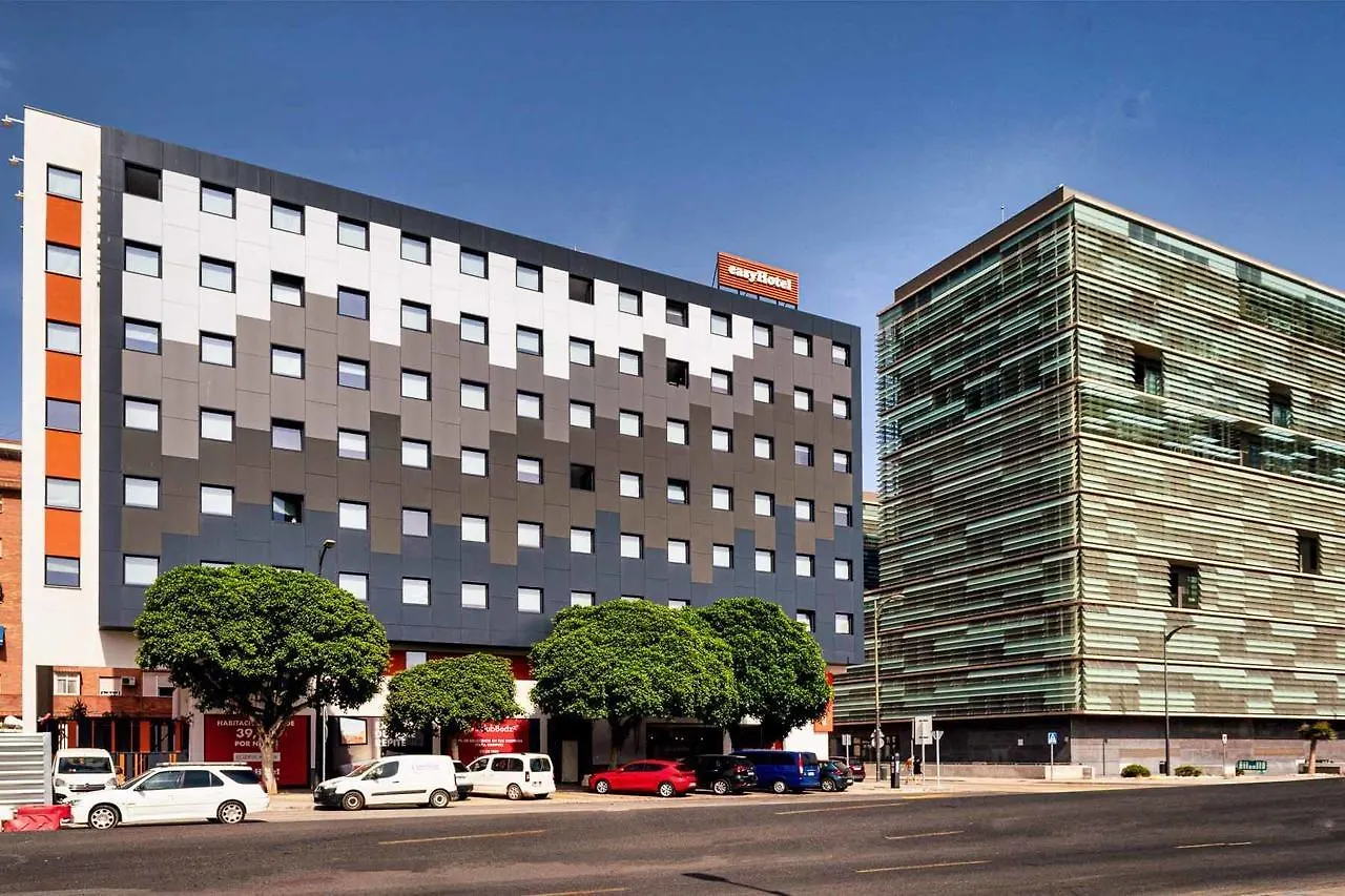Casa de hóspedes Easyhotel Malaga City Centre