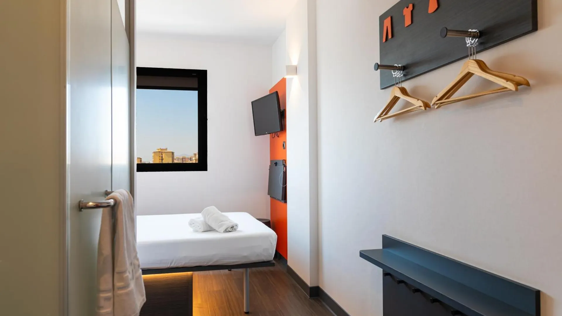 Easyhotel Malaga City Centre Casa de hóspedes